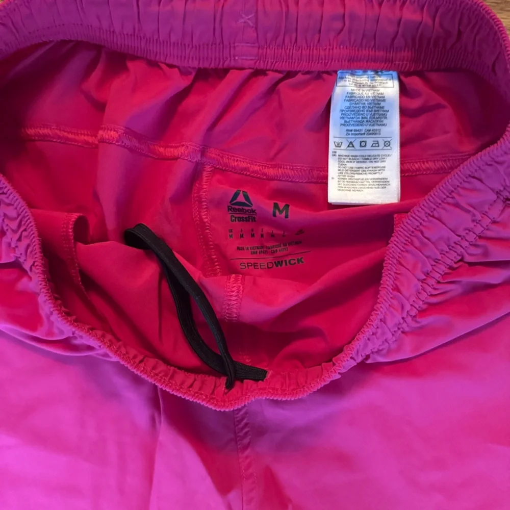 Mens Reebok Shorts! - Picture 2 of 2